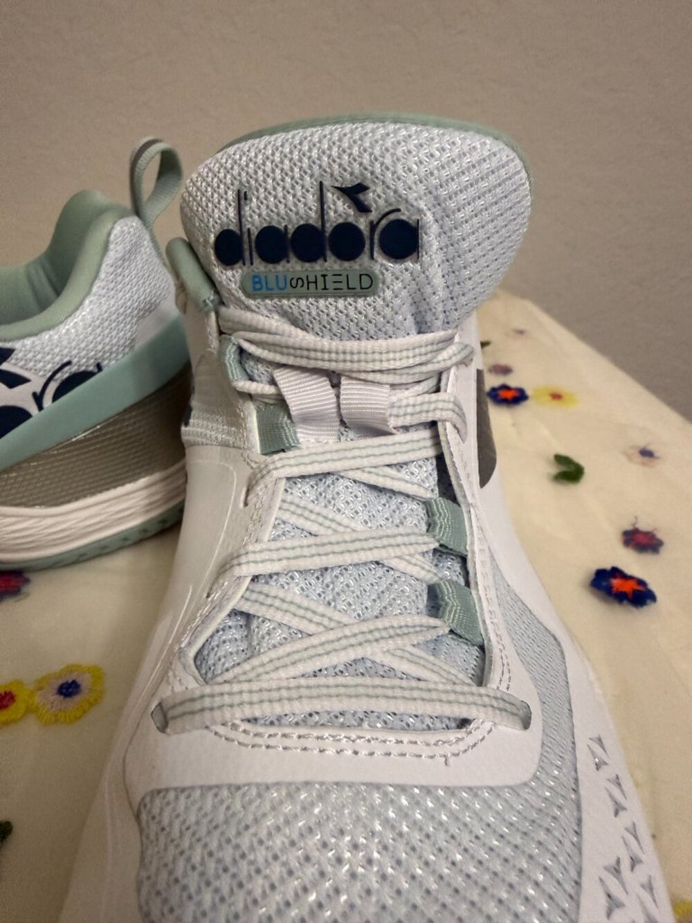 Diadora Torneo Women’s Tennis Shoes - Picture 5 of 8